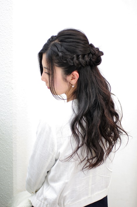 卒業式の袴に合わせたヘアスタイルだと洋服に着替えた時に浮かない ブログ Recre Hair 津田沼 船橋 美容室
